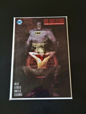 Dark Knight Returns: The Last Crusade #1